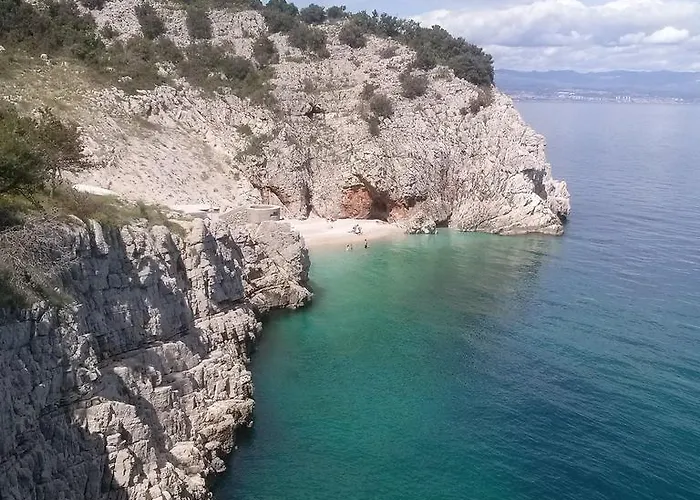 Garden アパート オパティヤ