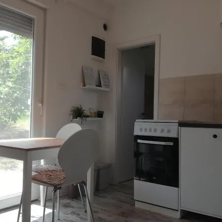 Garden Daire Opatija